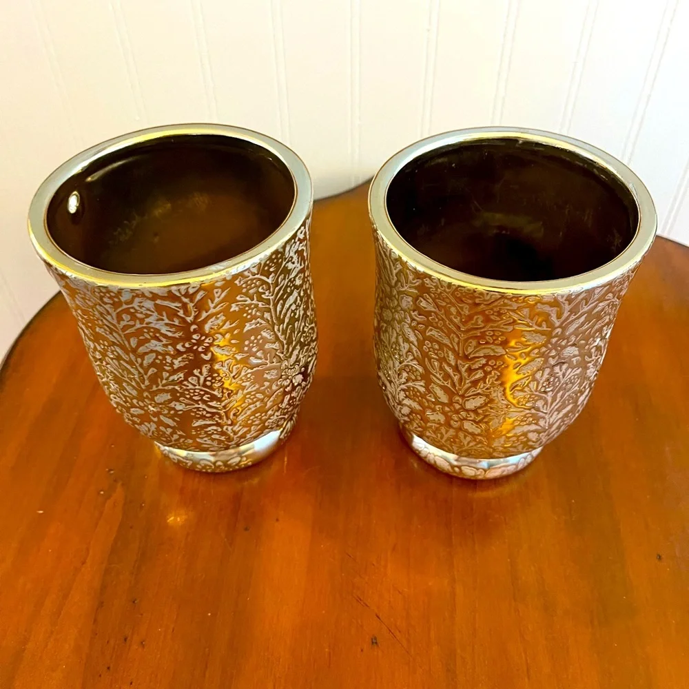Gorgeous Modern Silver Platinum Milk‎ Glass Planter Ice Bucket Embossed Pattern